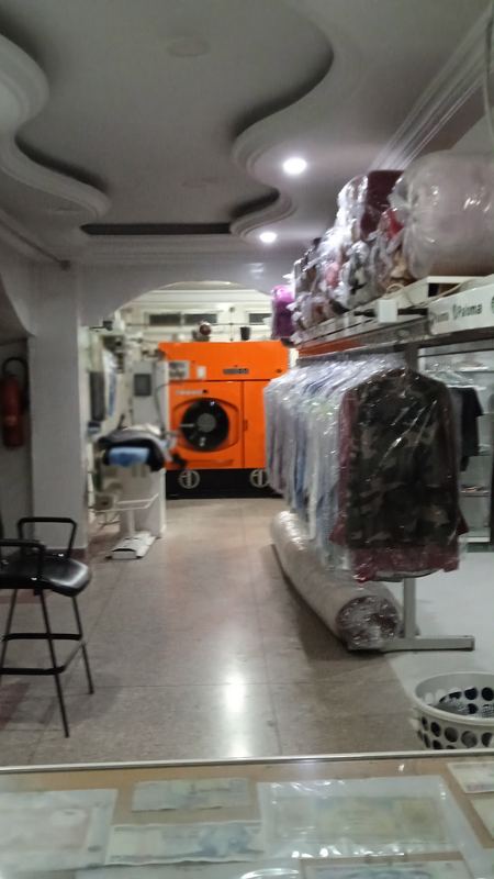 Pressing Paloma — lavage et nettoyage de tapis à Aïn Chock, Casablanca