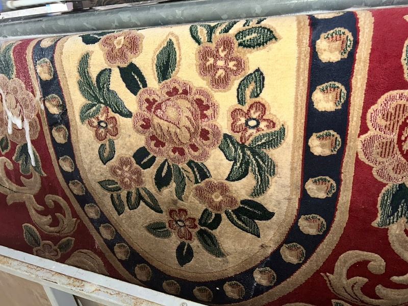 TOP TAPIS - Nettoyage avec des machines industrielles de tapis, canapés — lavage et nettoyage de tapis à Casablanca, Casablanca